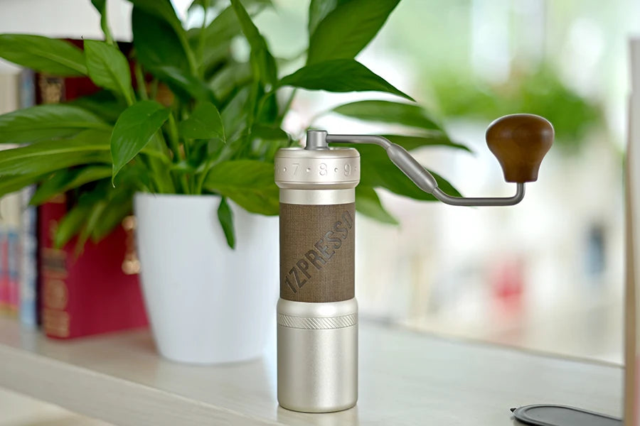 1Zpresso Kultra Portable Manual Coffee Grinder