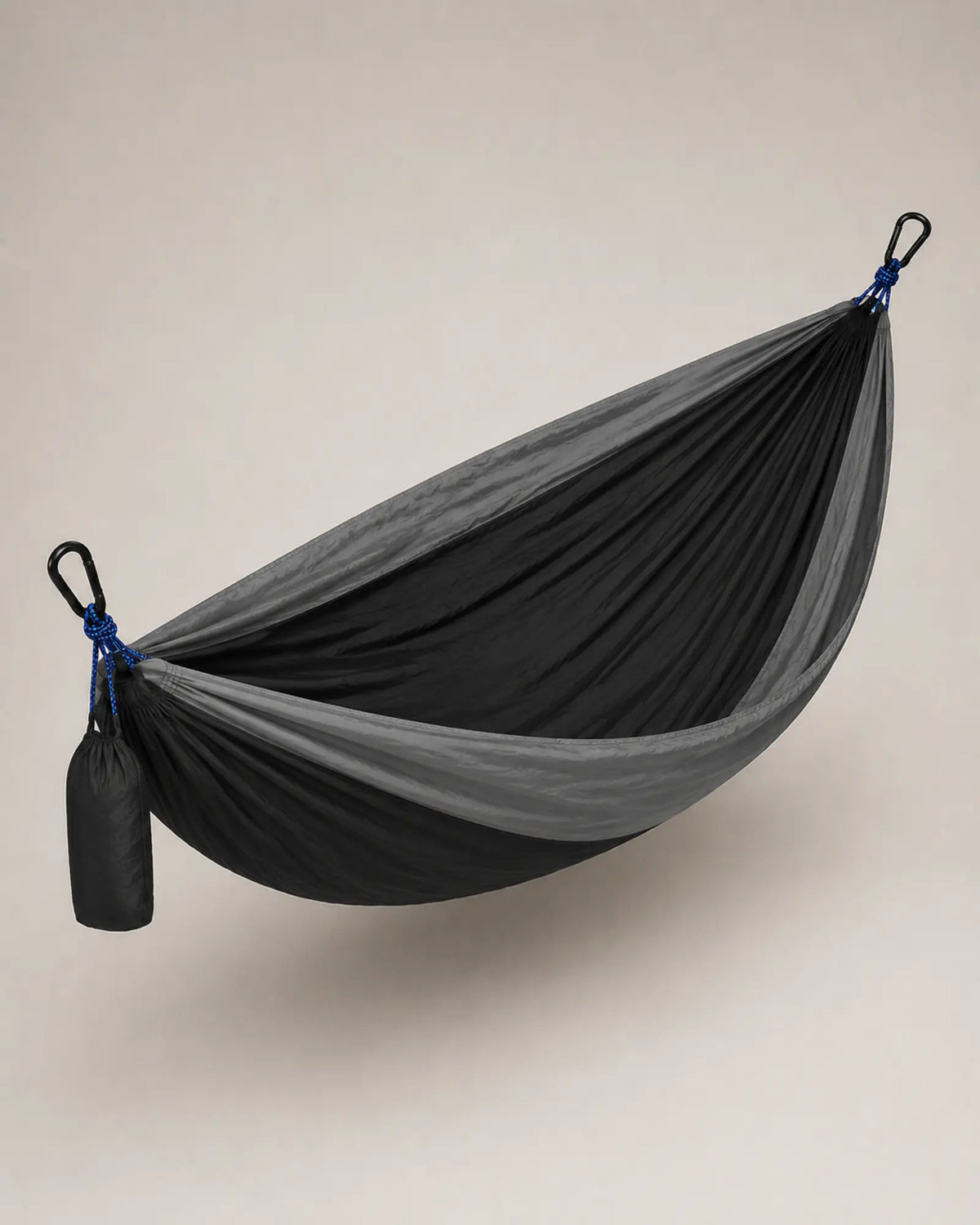Elevated view of the Black fight gray hammock sleeping surface